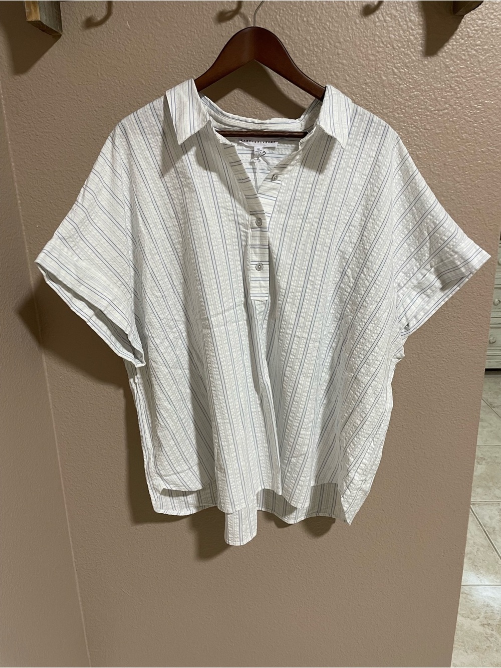 Jane and Delancey White & Light Gray Striped Button Pullover Top